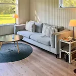 6 Person In Gilleleje-by Traum Gilleleje